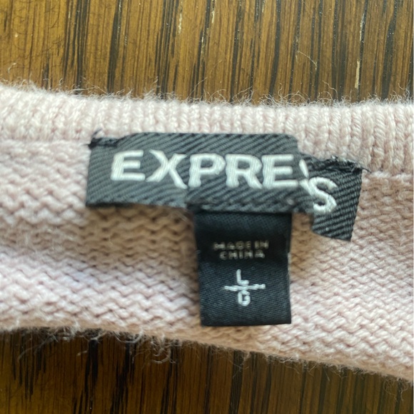 Express Sweater - Picture 6 of 6